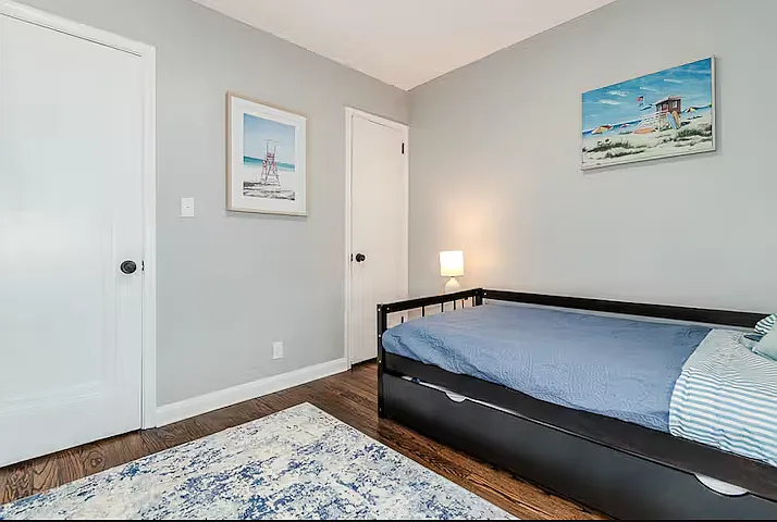 2 bed, $1,200 — Photo 4