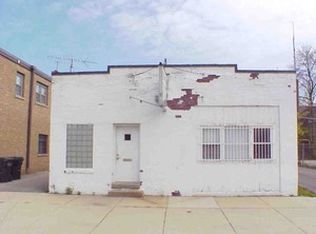 237 Edison Ct, Waukegan, IL 60085