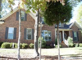 8904 Herbert Ln, Waxhaw, NC 28173