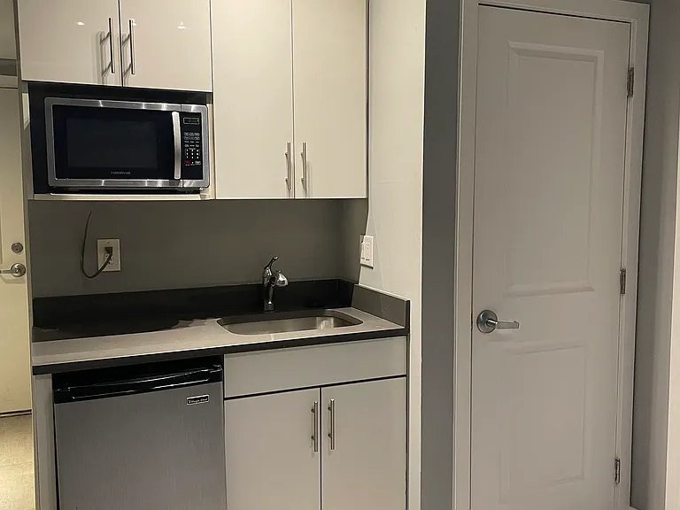 531 Budd St #B1 — Photo 1