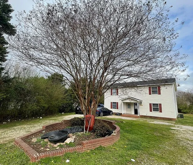 609 Piper Ct #A — Photo 15