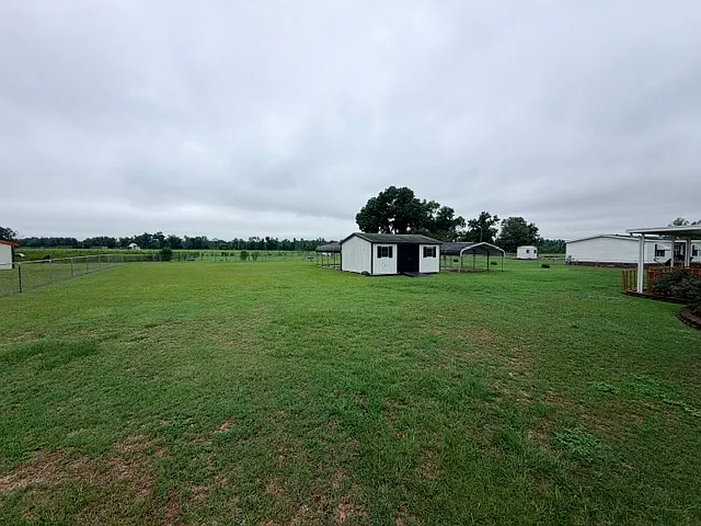 4895 Highway 55 W — Photo 3