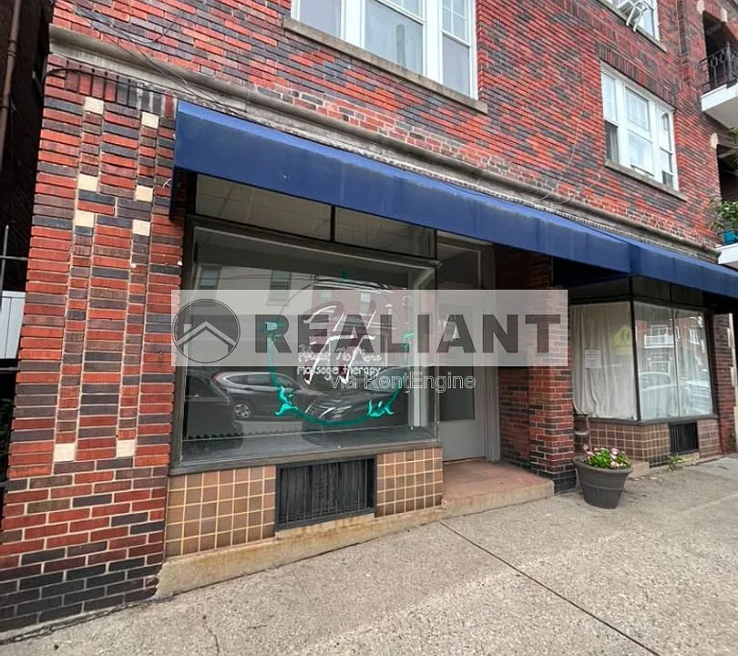 353 Taylor Ave