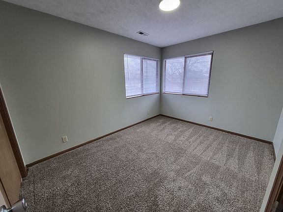 5th image of 1221 S 22nd St #3