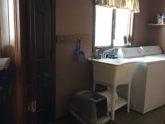 3rd image of 4606 Timberview Dr