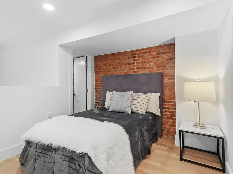 1119 V St NW #3 — Photo 21
