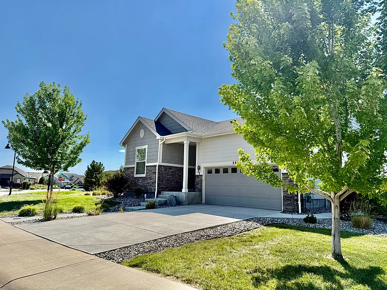 2635 Trio Falls Dr — Photo 2
