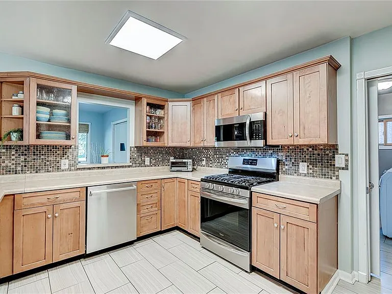11050 Willowmere Dr — Photo 11