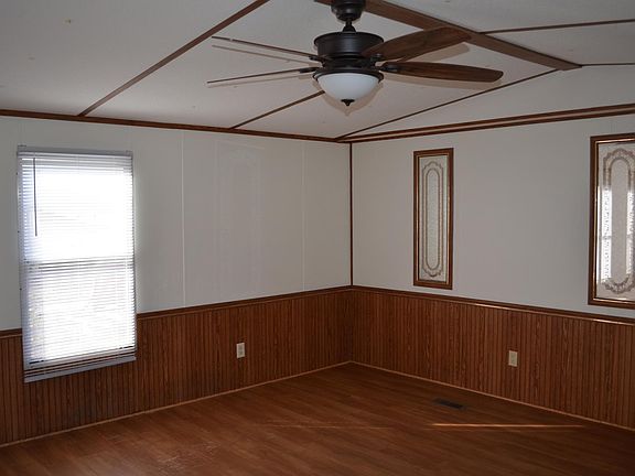 2nd image of 8000 Rolling Hills Dr Lot 79