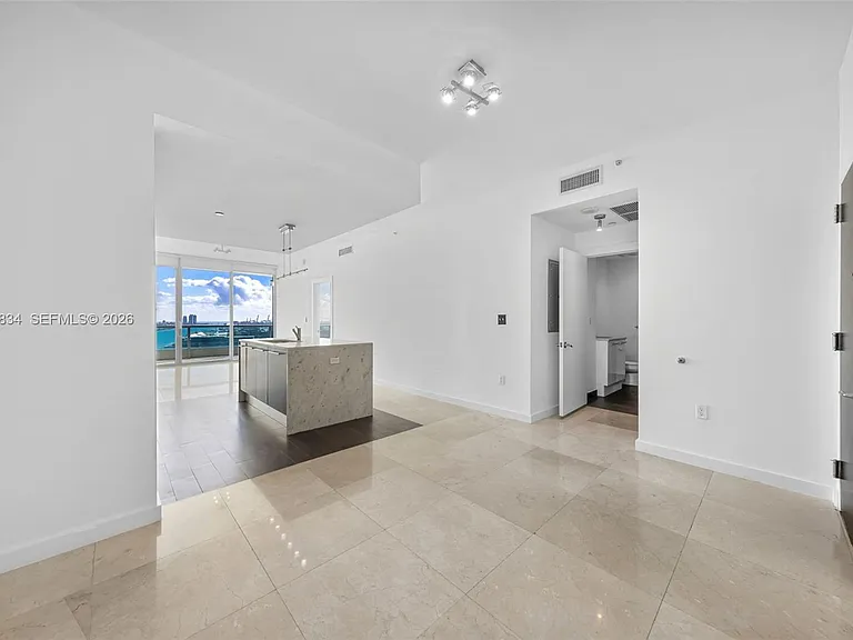 900 Biscayne Blvd #2404 — Photo 6
