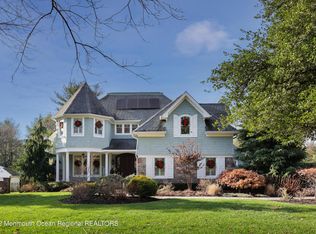 21 Vista Dr, Little Silver, NJ 07739