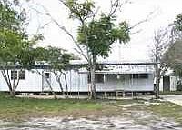 1st image of 371 Center Dr