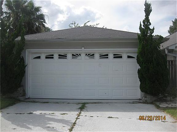 Detached garage.