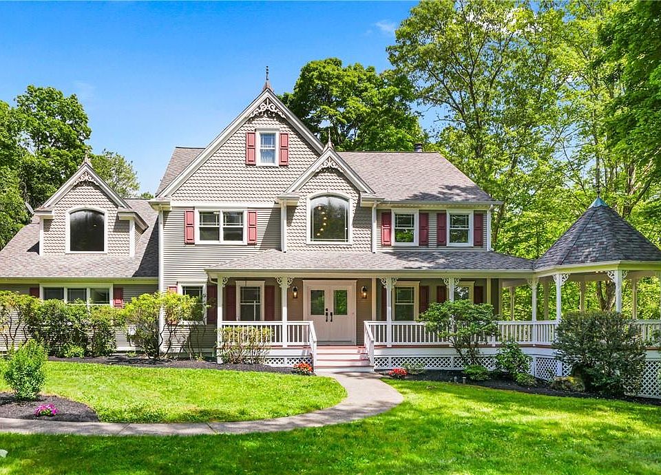 1st image of 18 Kent Drive