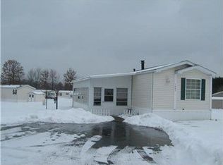 1603 Jr Dr, Grove City, PA 16127