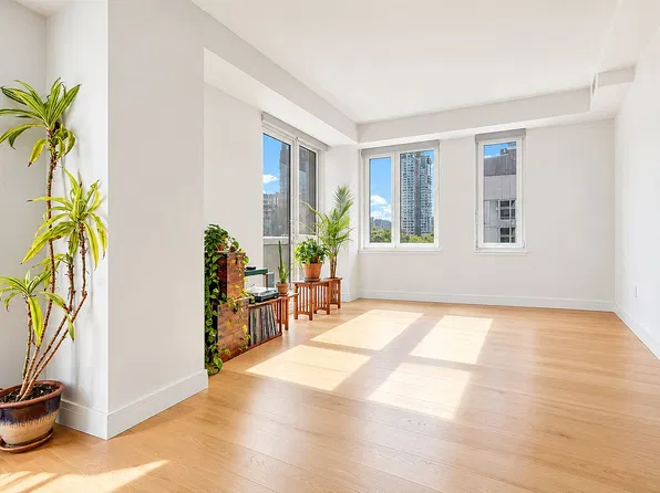 42-02 Crescent St Unit B7, Long Island City, NY 11101