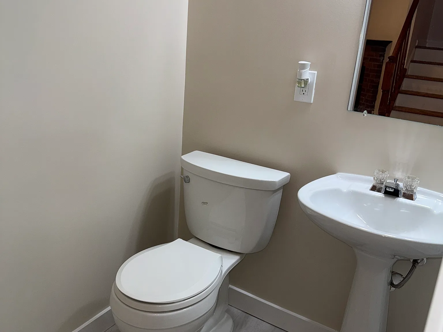 3 bed, 1520 sqft, $3,450 — Photo 2