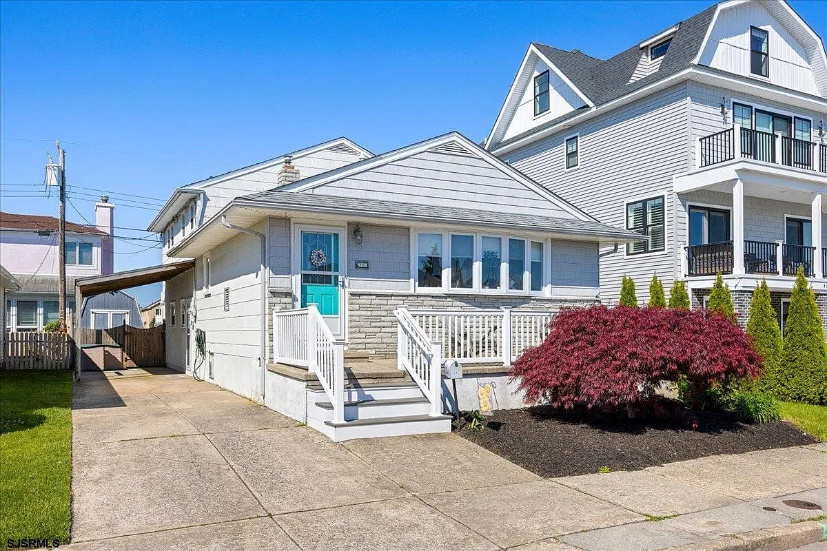 3 bed, 2.5 bath, 1796 sqft, $1,800 — Photo 1