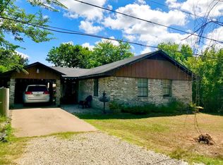 111 Sowescor St, Crockett, TX 75835