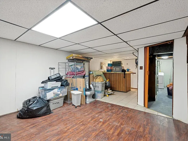 4572 Manayunk Ave — Photo 20