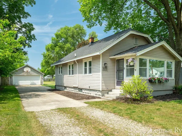 6145 Idaho Ave NE, Belmont, MI 49306