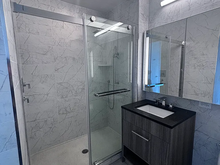 102 Charlton St #20A — Photo 7