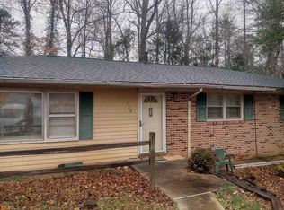 574 Rothell Rd, Toccoa, GA 30577