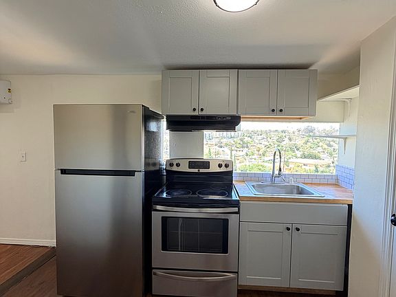 2nd image of 5234 Roswell St #3