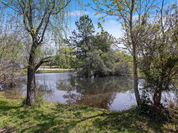 1371 River Rd, Johns Island, SC 29455