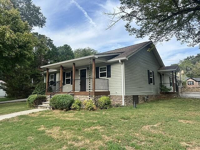 1st image of 15 Taylor St