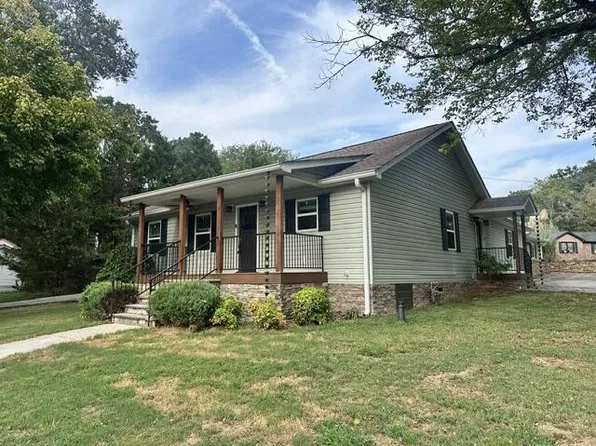 15 Taylor St, Trion, GA 30747