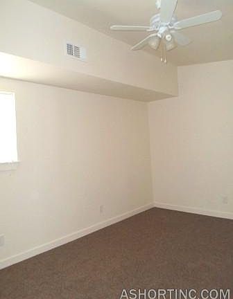 4th image of 1220 Greenbriar Dr