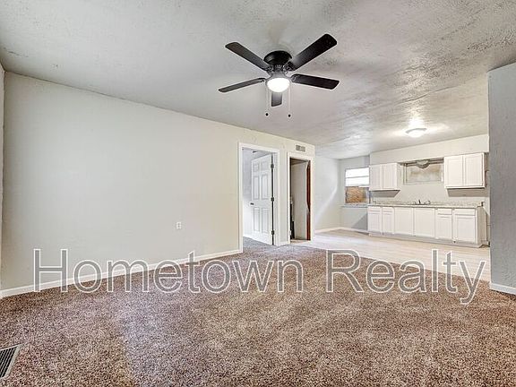 4th image of 1135 N Billen Ave