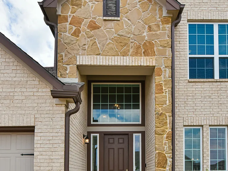6306 Golden Gate Dr — Photo 32