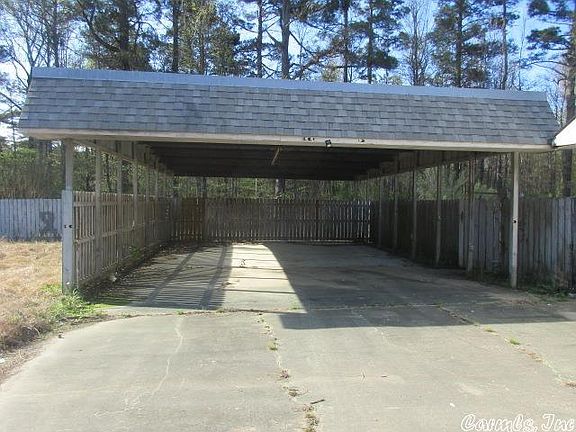 3rd image of 1804 Pine Cone Ln