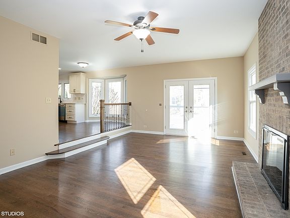 4th image of 1348 Lorraine Pl