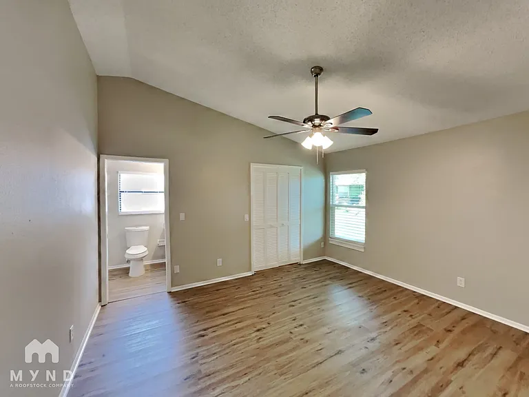 807 Cloyd Dairy Loop — Photo 10