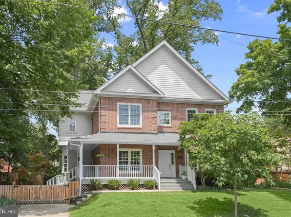 4539 Albemarle St NW, Washington, DC 20016