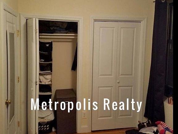 3rd image of 2374 29th St #4