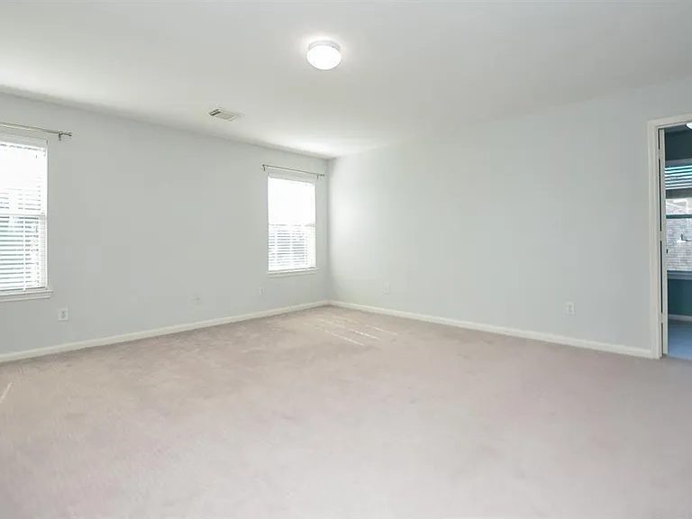 2219 Gable Hollow Ln — Photo 33