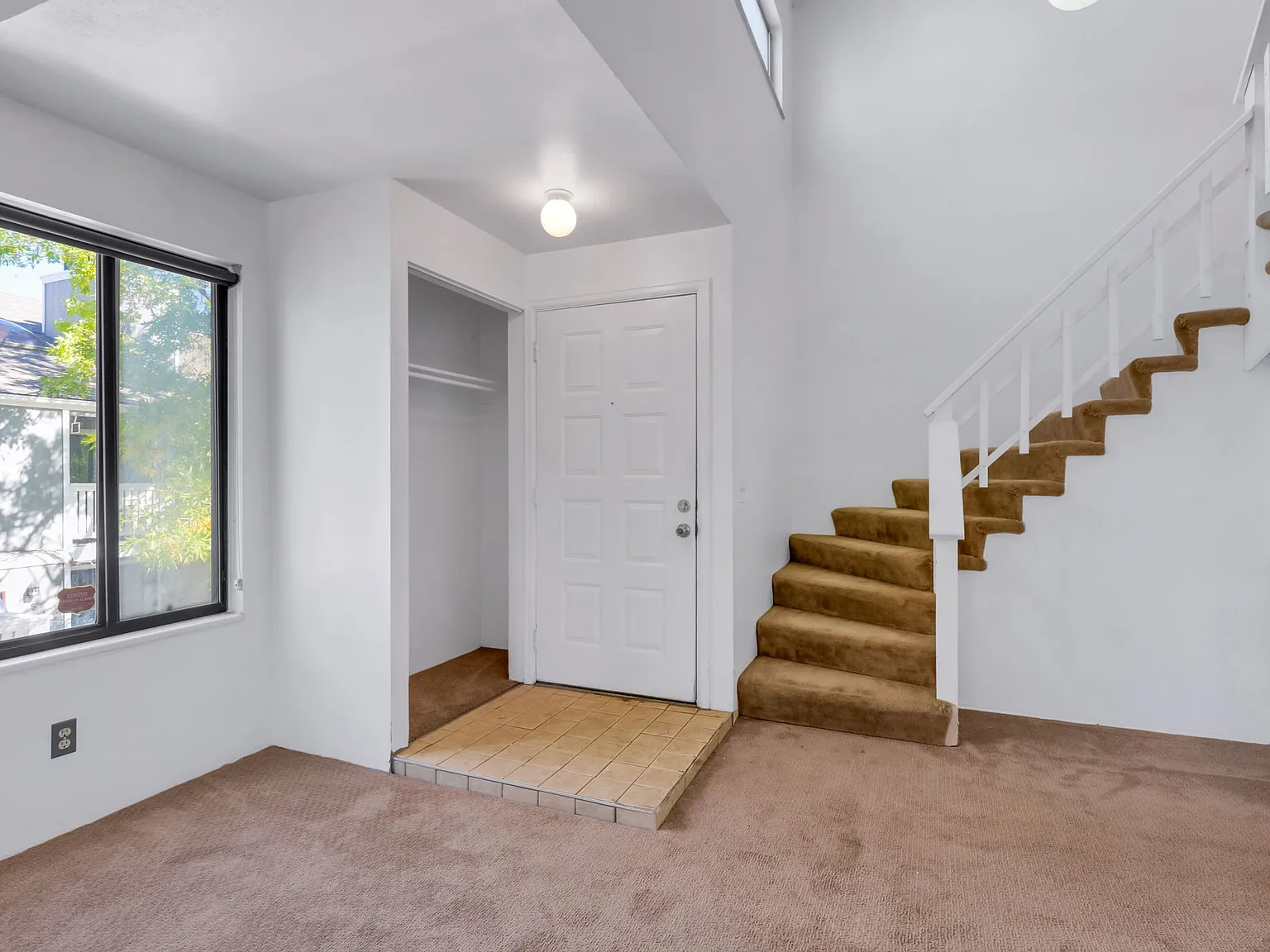 2 bed, 1264 sqft, $1,800 — Photo 3