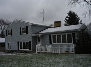 749 Fuller St, Columbus, WI 53925