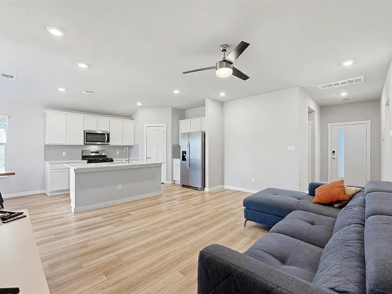 1024 Tipton St — Photo 11