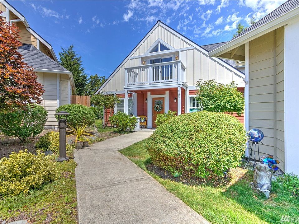 1st image of 16405 33rd Ave W #2