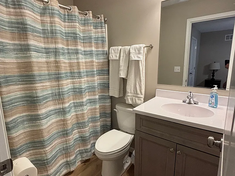 305 Sanford Ave #101 — Photo 8