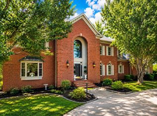484 Woods Edge Dr, London, KY 40741