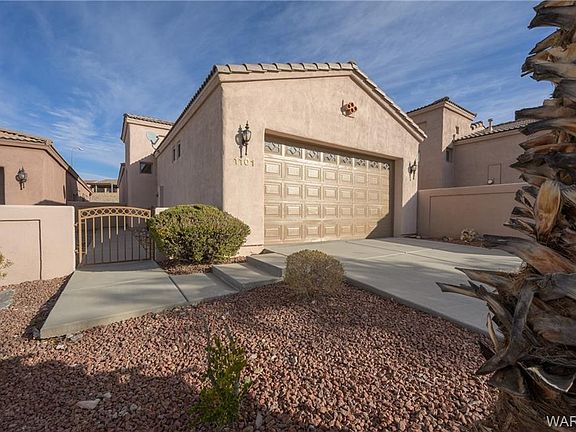3rd image of 1101 Desert Marigold Cir