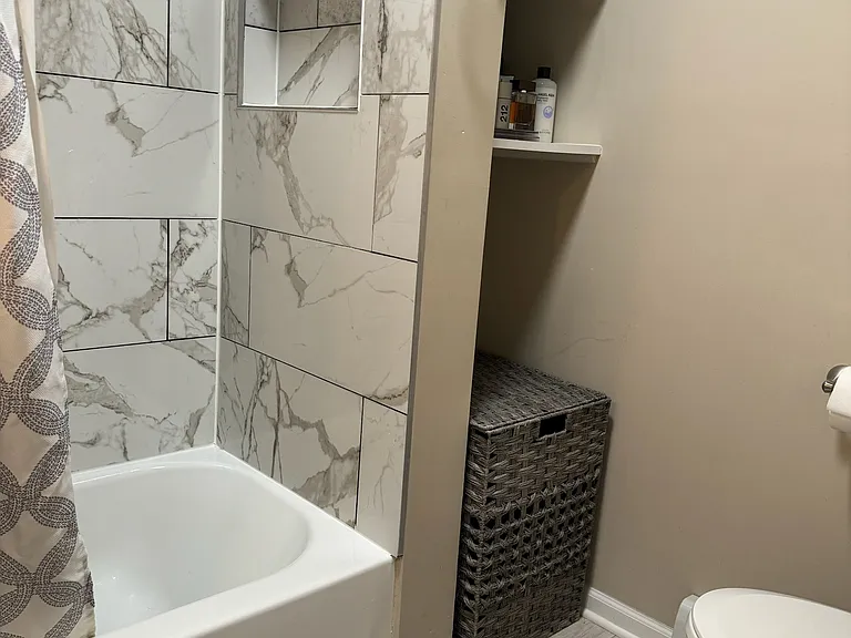 2354 S Albany Ave #1-F — Photo 8