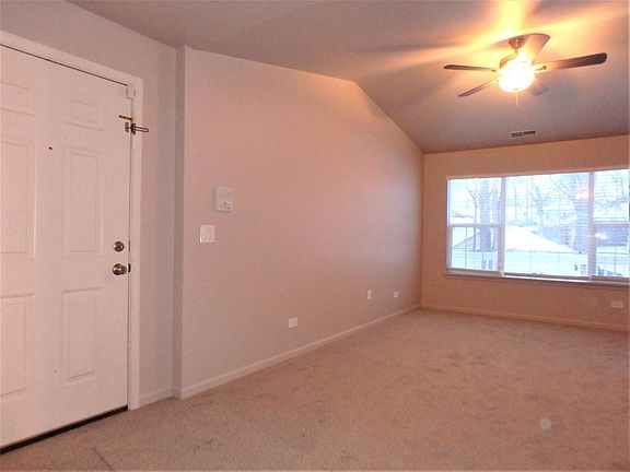 4th image of 1291 N Red Oak Cir Unit 3