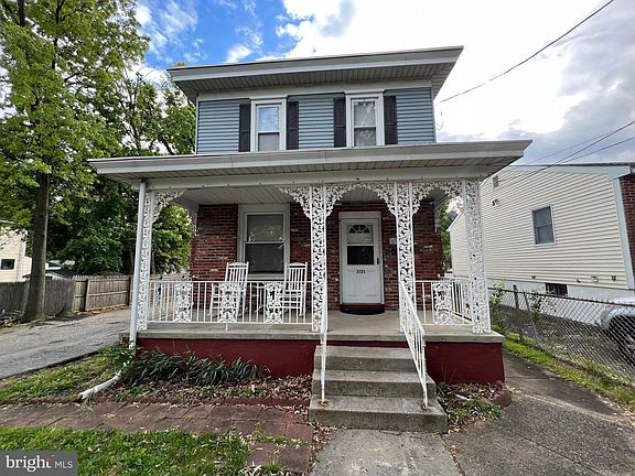 2nd image of 2223 47th St